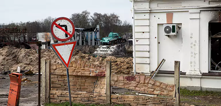 Partial or Full Foundation Collapse in Kansas City, MO